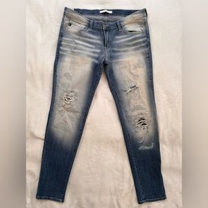 Kancan size 31 low rise skinny jeans. NWOT